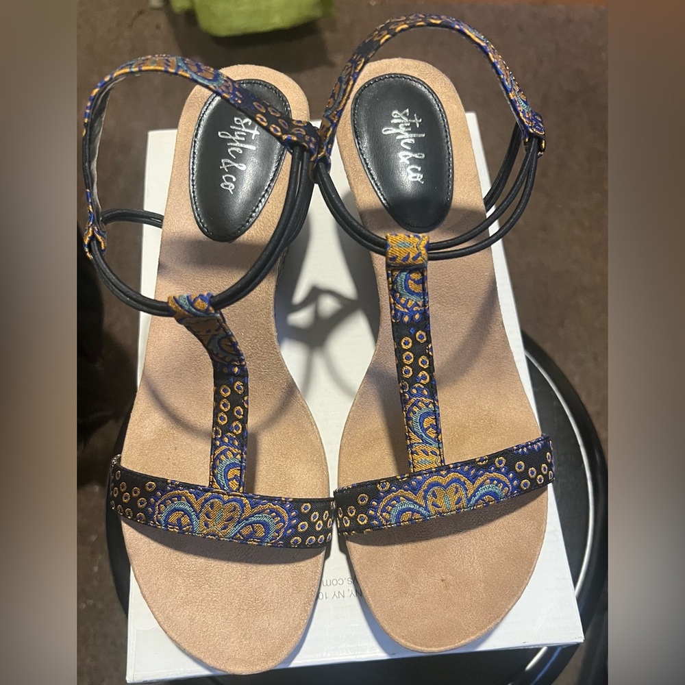 Style & Co Mulan  Wedge Sandals- Size 9W
